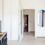 Accomodo - Mit12 Trivano Linate Apartamento